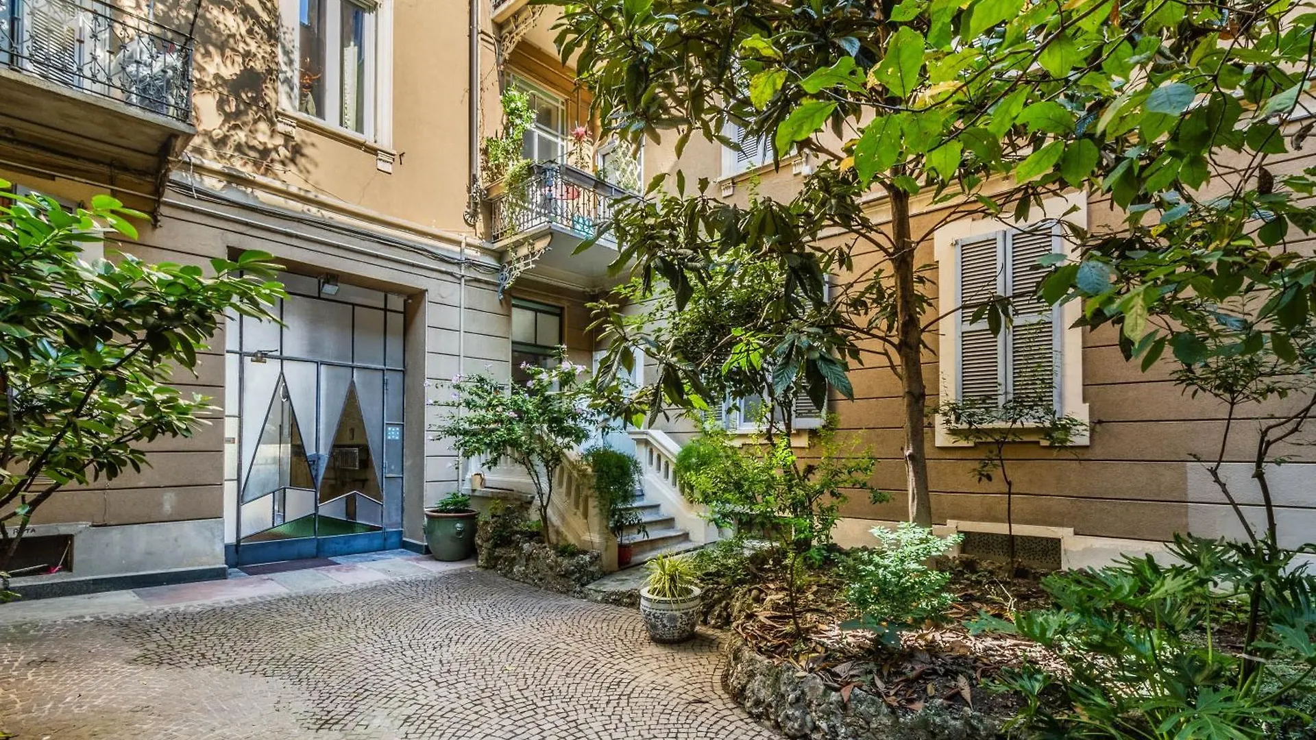 Domusmi Benedetto Marcello-28 Apartment Milan 0*,  Italy